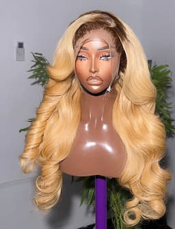 Blonde wavy unit